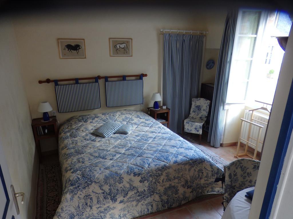 Le Moulin D'Hys Bed & Breakfast La Cropte Bagian luar foto