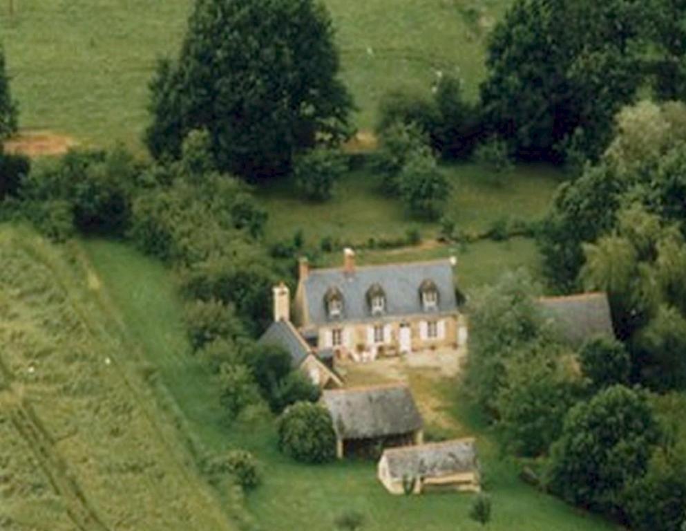 Le Moulin D'Hys Bed & Breakfast La Cropte Bagian luar foto